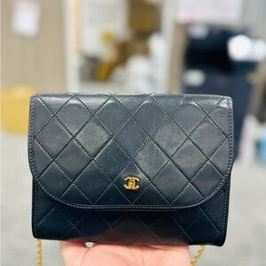 Chanel authentic  Black Quilted Leather Bag